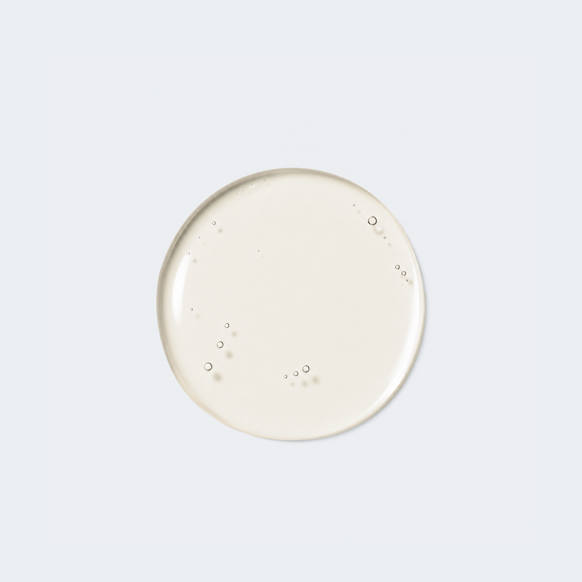 Tinh chất hỗ trợ trị nám và trẻ hóa làn da chuyên sâu Hyaestic Pigment Enhancing Serum 4% Arbutin & 10% Vitamin C (30ml)